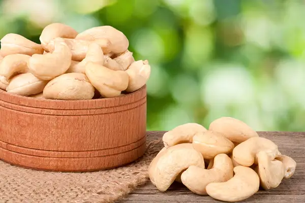 خواص بادام هندی در طب سنتی